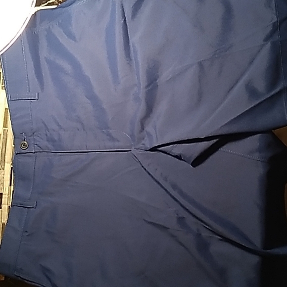 PGA Tour 36 blue golf shorts nwt - Picture 1 of 4